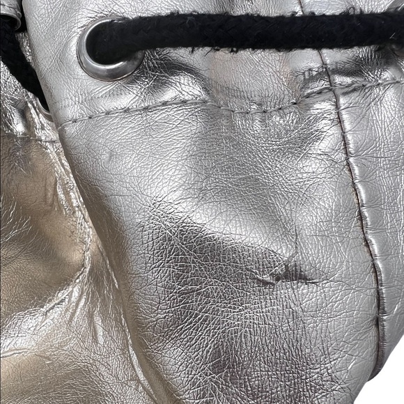 Victoria’s Secret Pink Mini Metallic Gold Shimmer Backpack Academia Travel Bag - Picture 8 of 16